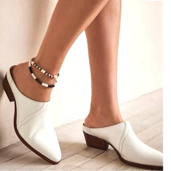 Free People New Frontier Western Mules White Patent 39.5 US SIZE 9.5 - Picture 1 of 10